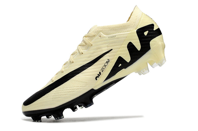 Chuteira Campo Nike Air Zoom Mercurial Vapor 15 Elite Fg Bege e Preta Mad Ready - Pack