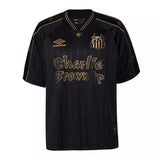 Camisa Santos Charlie Brown Jr. 2024 - Torcedor Preta e Dourada